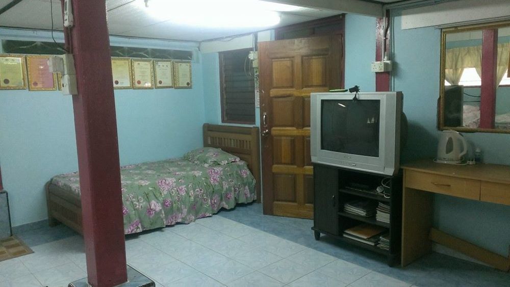 Homestay Bukit Gantang Hotel Taiping Buitenkant foto